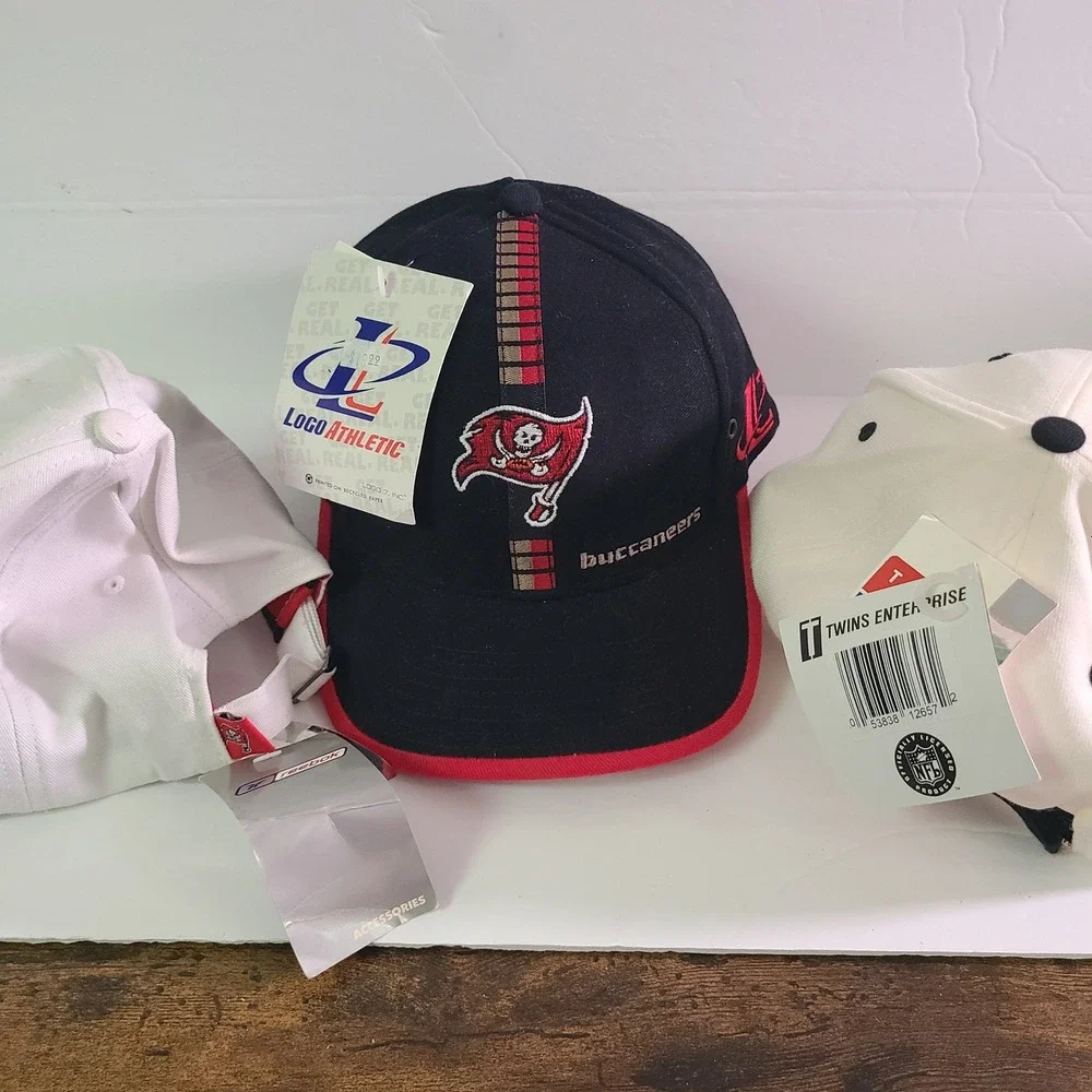 Reebok Tampa Bay Buccaneers Athletic Twins Enterprise NFL Hats Mens Lot of 3